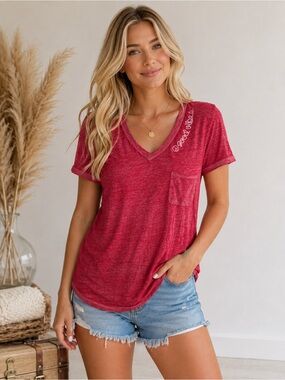 Peace Pearls Red V-Neck Pocket Tee with Good Vibes Shoulder Script